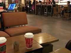 -星巴克(广州中华广场B1层店)
