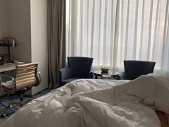 -上海漕河泾万丽酒店