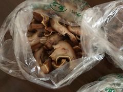 -老鼎万春卤菜(五代传承创始老店)