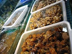 -渔人湾码头海鲜市场负二楼
