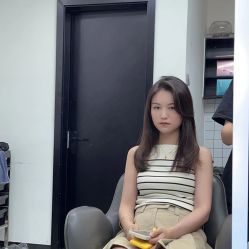 -CE·专业蛋白•羽毛接发·潮色烫染品牌店
