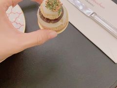 -Salon de The de Joel Robuchon(外滩18号店)