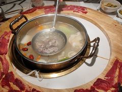 -牛人日志·鲜牛肉骨汤火锅(万科里瑧店)
