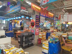 -喝丢一只鞋海鲜烧烤(市场店)