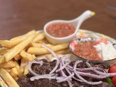 kebab plate 牛羊肉混盘-Uncle Kosto科斯托·中东菜