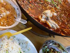 -鸿顺老铁锅美蛙鱼府(解放碑店)