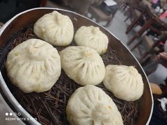 鲜虾仁肉包子-张包铺(道外店)