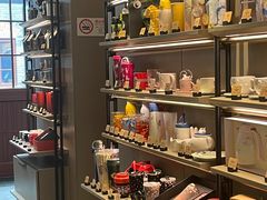 -星巴克臻选(上海今潮8弄店)