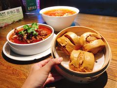 -70后饭吧(府河街店)
