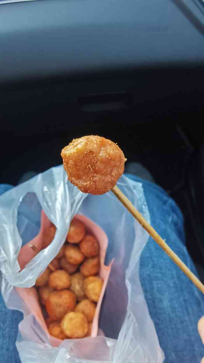 静静餐饮铺安大妈小丸子-"之前看到这家店的时候就觉得是个普通的炸串