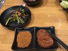 -肉甲韩国木炭烤肉(新壹街1店)