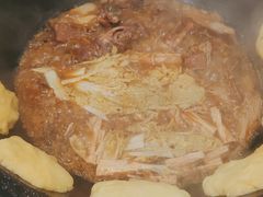 -哈尔滨烧烤·山河村铁锅炖(交大店)