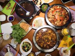 -钳小厨疯味1987肉蟹煲(美一城广场店)