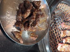 -韩烧牛中牛·甄选黑牛烤肉(黑金店)
