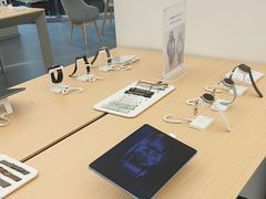 -华为授权体验店(中山公园来福士)