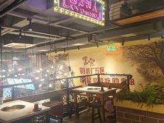 -钢管厂五区小郡肝串串香火锅(梅川路店)