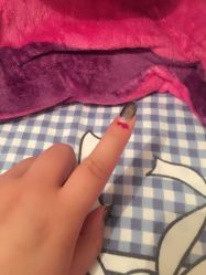 -悦指间美甲美睫