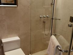 -汕尾巴黎半岛酒店