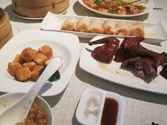 脆皮烧顶鸽-御宝轩(益丰·外滩源店)