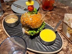 -Let'sBURGERplus·非常创意汉堡(三里屯店)