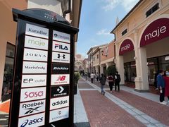 -佛罗伦萨小镇广佛名品奥特莱斯(疏港路店)