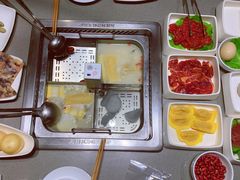 -海底捞火锅(新松江路店)