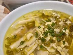 -春天里餐厅(西田城店)