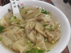 传统小馄饨-朱新年·苏式汤团·面点(北寺塔店)