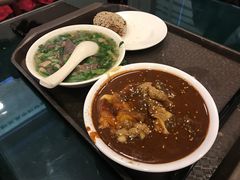 -护国寺小吃(机场店)