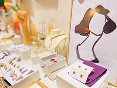 -LADY FAFA(巨鹿路陕西南路路口店)
