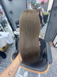 点击看大图 -藤野造型专业烫染接发