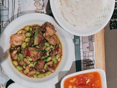 -老乡鸡(上海白玉兰广场店)