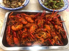 -江城燕子大排档(江汉路步行街店)