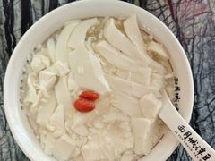 -西月城谭豆花(春熙路店)