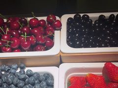 -浅深(世茂滨江精品店)