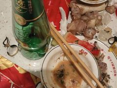 -三人行骨头王火锅(长寿店)