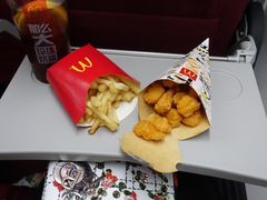 和汪子去西安跨年啦喵哈哈-麦当劳(禄口机场T2航站楼)