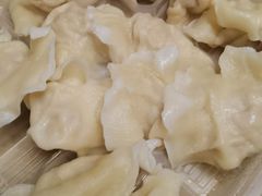 酸菜猪肉馅-黄家饺子东北特色菜馆(湖滨商业街店)