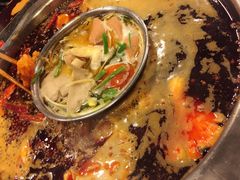 -邓莽子老火锅(中兴路总店)