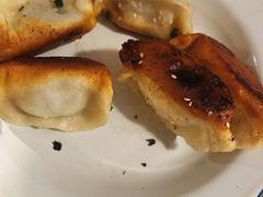 -舒蔡记生煎菜饭(云南中路店)