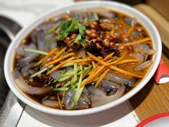 -玺炖·中国铁锅炖(虹桥天街店)