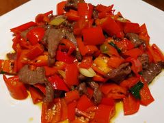 小炒黄牛肉-渝半城经典川粤菜(重庆天地店)