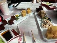 御膳宫廷四点-味+新京宴·烤鸭·北京菜(创意谷店)