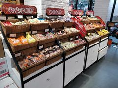 零售区-来伊份(香积寺路店)