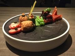 悦轩冷菜拼盘-悦轩中餐厅·高空江景·杭州柏悦酒店
