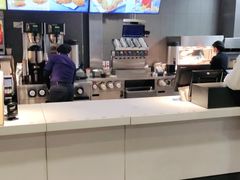 -麦当劳(宝山大厦店)