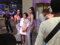-西蒙人妖秀