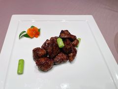 炭烤牛排-新荣记(南京西路店)
