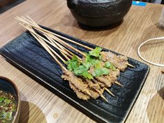 -麦麦山云南菜(复地活力城店)