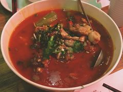 -胡桃里音乐餐厅(陶溪川店)(川湘赣菜·世界百大酒庄直供红酒·音乐表演)